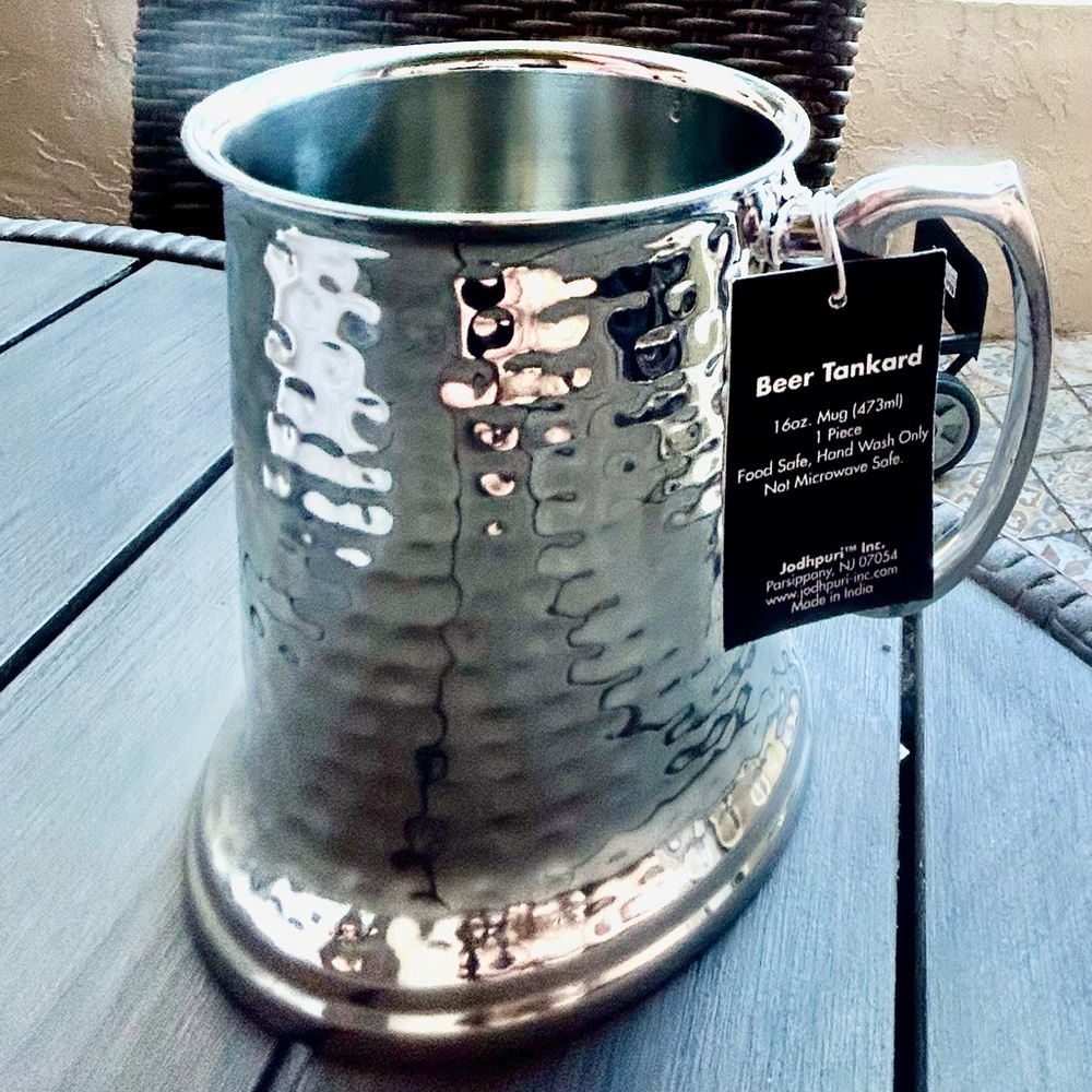 NWT silver beer tankard 16oz